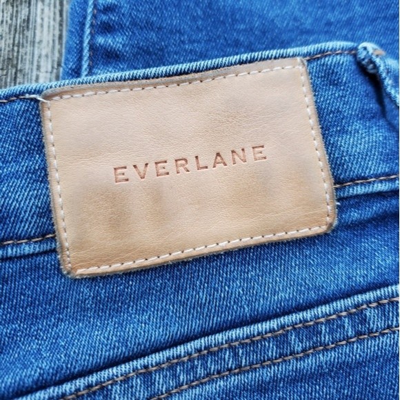 Everlane High-Rise Slim Straight Cigarette Jeans - Picture 10 of 14